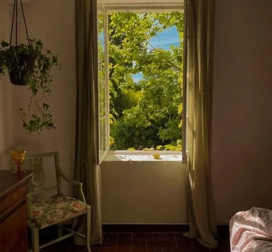 Ostria Vento B&B 메데사노